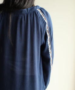 Alternative view of شومیز کریشه سرمه ایی