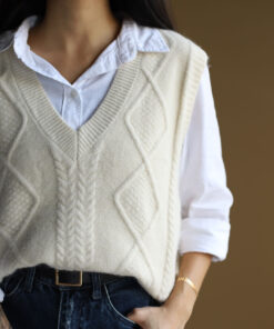 Alternative view of وست بافت لوزی C.71517 COS